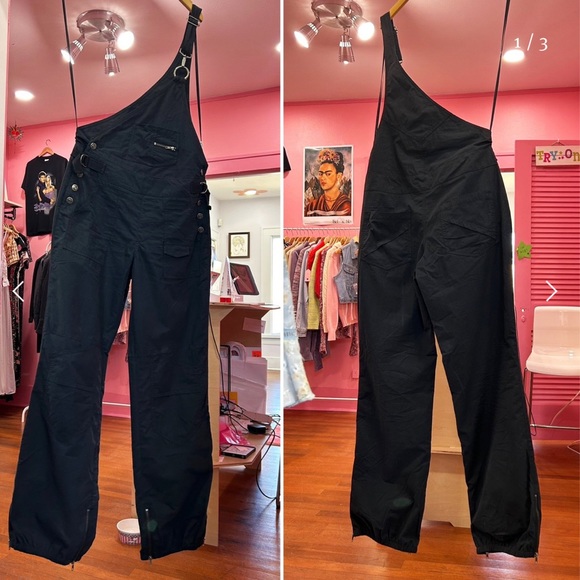 90S Y2K CYBER ONE SHOULDER BLACK OVERALLS BY MISDEMEANOR - Picture 2 of 4